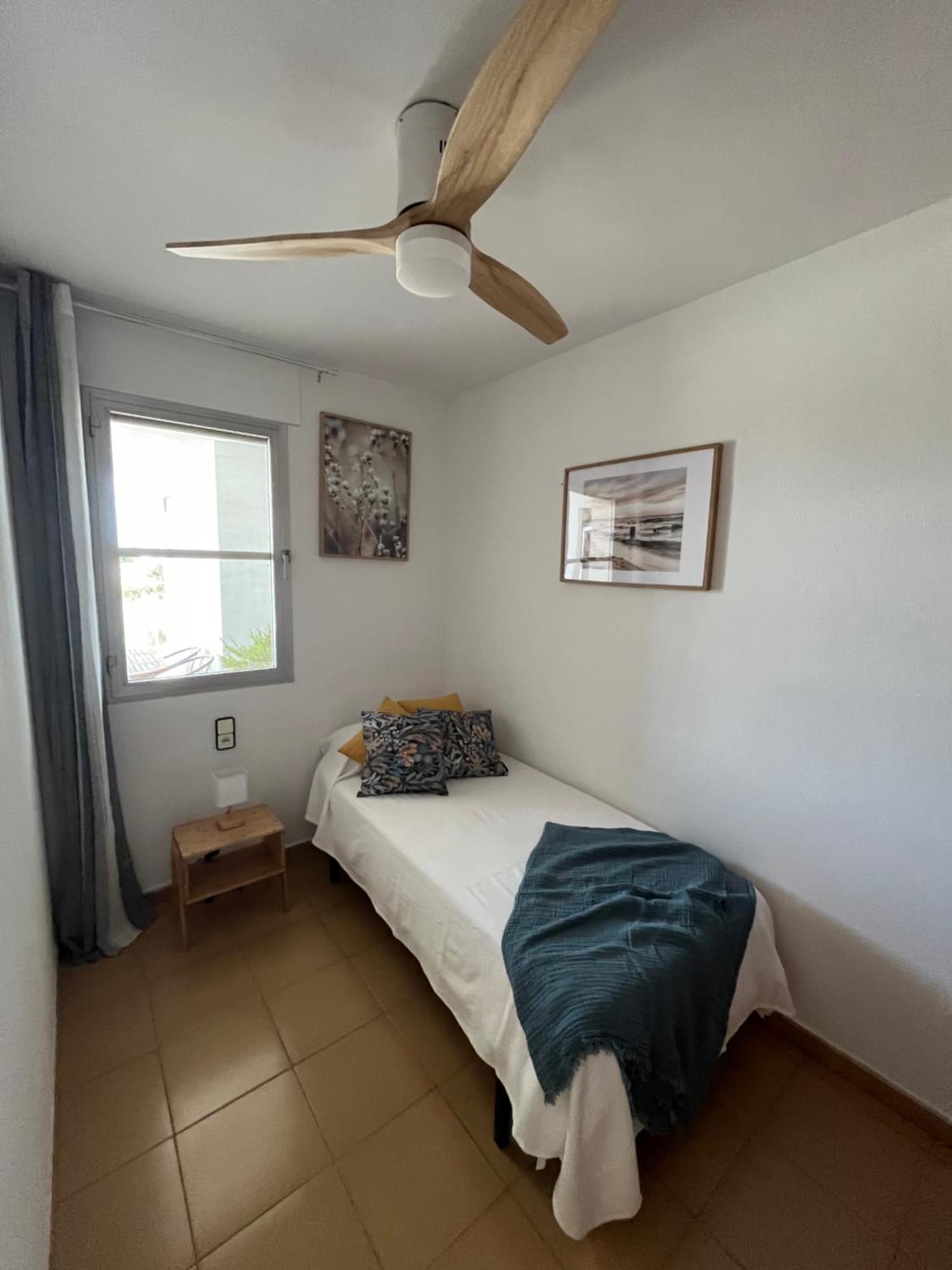Moderno Apartamento Vacacional Deltebre Extérieur photo